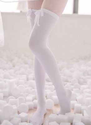 小孩跳舞